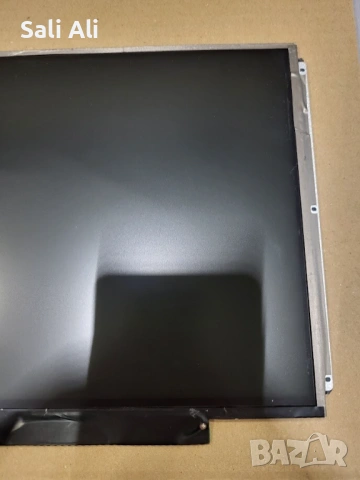 Samsung LTN133AT32-701 13.3" HD лаптоп дисплей употребяван, снимка 4 - Части за лаптопи - 53414676