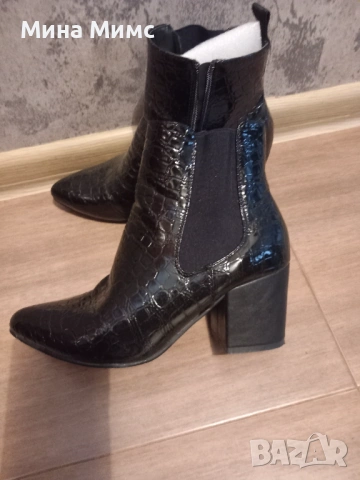 Дамски боти, снимка 2 - Дамски боти - 53053205