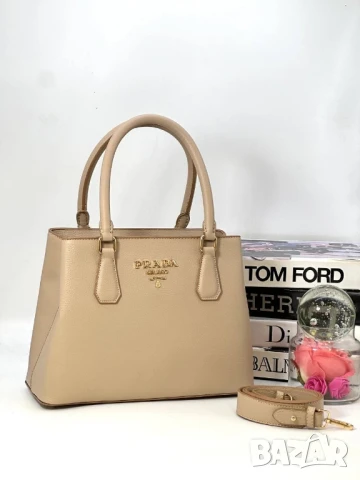 чанти Prada ➡️31cm ⬆️21cm 🌟, снимка 9 - Чанти - 51386704