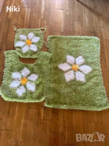 Комплект килимчета за тоалетна, снимка 2 - Килими - 53113044