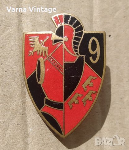 Полков знак на 9-ти инженерен полк Франция. 60ти год. марк. емайл., снимка 1 - Антикварни и старинни предмети - 41366962