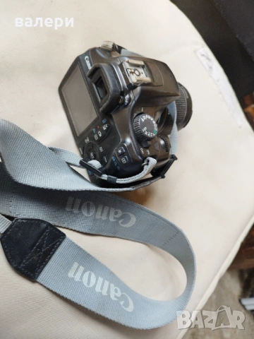 Canon EOS 1100D с обектив, снимка 2 - Фотоапарати - 53847213