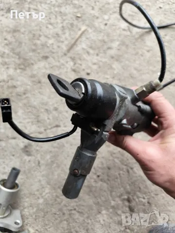 Контактен ключ за Мерцедес 124 дизел автоматик 