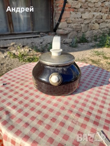 Стар емайлиран чайник #30, снимка 4 - Антикварни и старинни предмети - 33862998