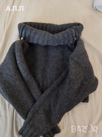 Къс пуловер Diesel ХХС, снимка 2 - Блузи с дълъг ръкав и пуловери - 48326183