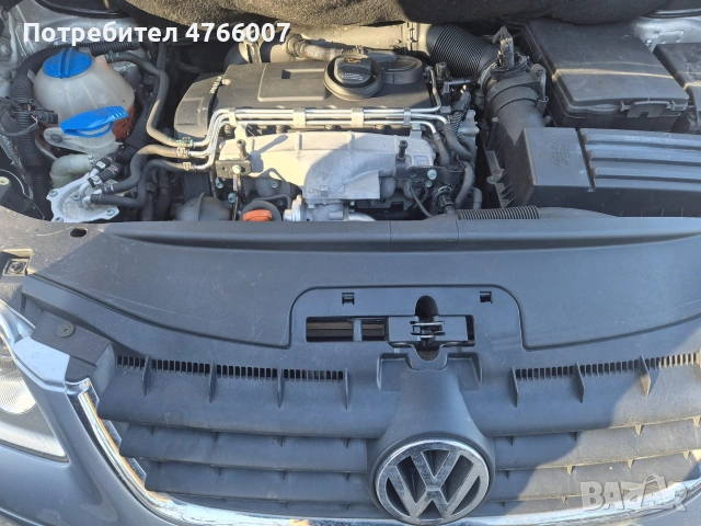 VW Touaran 2.0, 140 к.с., снимка 6 - Автомобили и джипове - 53857387