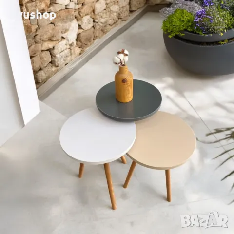 Цветни Дървени Маси- 3 броя, снимка 2 - Маси - 50176964