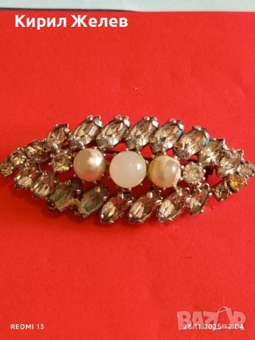 Винтидж Чешка брошка с кристали и перли 42385