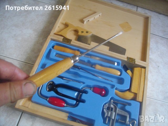 Нов Немски Комплект Мини Ръчни Инструменти в Дървен Куфар-15 бр-Старо Качество-За Моделизъм , снимка 16 - Куфари с инструменти - 41538159