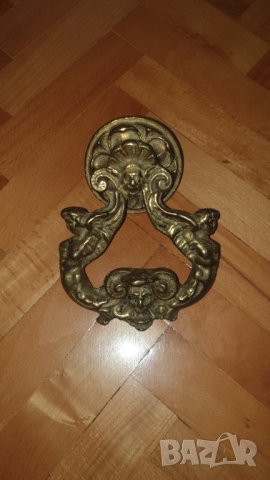 Масивна, бронзова хлопка за врата, снимка 2 - Антикварни и старинни предмети - 42390949