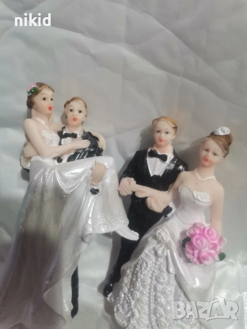 2 вида Младоженци двойка фигурка връх украса за сватба сватбена торта топер керамична, снимка 2 - Декорация - 53495207