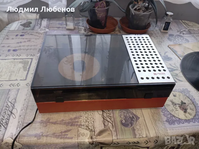 Ретро грамофон Unitra mister hit от 1975г, снимка 6 - Грамофони - 55877413