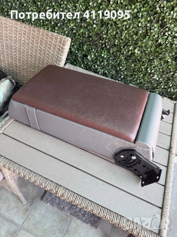 Подлакътник за Mercedes 221, снимка 3 - Аксесоари и консумативи - 53859965