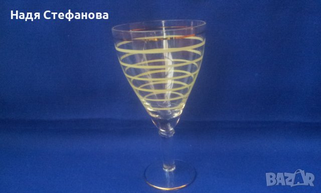 Ретро 7 ракиени стъклени чашки, столче, златни кантове , цветни кантове , снимка 4 - Колекции - 40157808