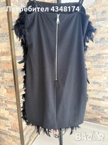 Красива и стилна рокля цялата с пера , снимка 4 - Рокли - 53314849