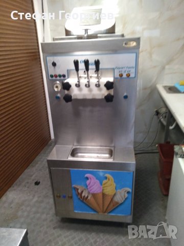 Италианска Машина за  сладолед Swiss Freezer, снимка 1 - Машини за сладолед - 40054928