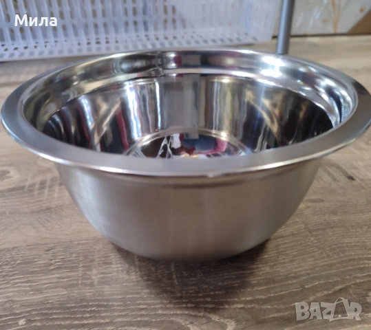 Дълбока метална купа 26 см, снимка 2 - Прибори за хранене, готвене и сервиране - 53650715