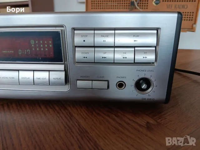 ONKYO CD Player DX 6810, снимка 6 - Плейъри, домашно кино, прожектори - 49641144