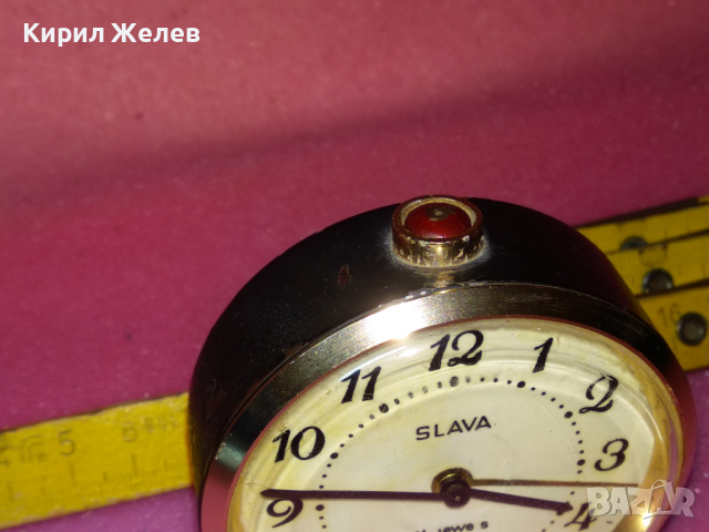 SLAVA MADE in USSR Стар КОЛЕКЦИОНЕРСКИ РУСКИ БУДИЛНИК МЕХАНИЧЕН НАСТОЛЕН ЧАСОВНИК СЛАВА СССР 43186, снимка 9 - Антикварни и старинни предмети - 44545763