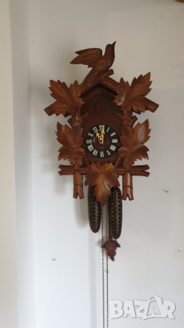 Стенен часовник с кукувица - Шварцвалд, снимка 2 - Антикварни и старинни предмети - 44617015