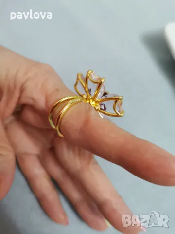 Пръстен Swarovski, снимка 2 - Пръстени - 48420782