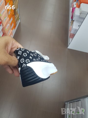 Обувки, снимка 4 - Други - 42205328