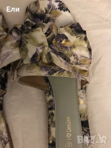 Нови чехли  р-р 40 , снимка 2 - Чехли - 16612756