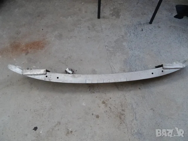 Греда зад предна броня Land Rover Freelander, снимка 2 - Части - 55789981