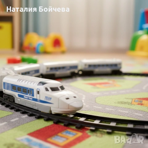 Влакче с релси, звуци и светлини – впечатляващ подарък за Коледа и празниците