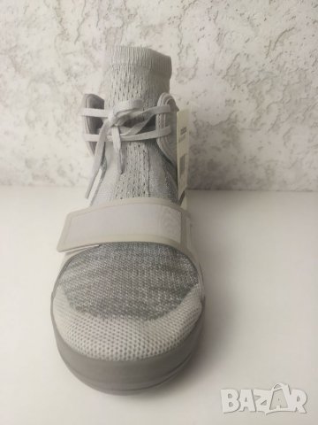 Дамски маратонки Адидас тип чорап , снимка 2 - Маратонки - 40129369