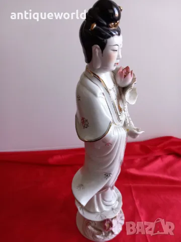 Голяма Стара Порцеланова Статуетка ГЕЙША ,Маркирана!, снимка 4 - Антикварни и старинни предмети - 47900937