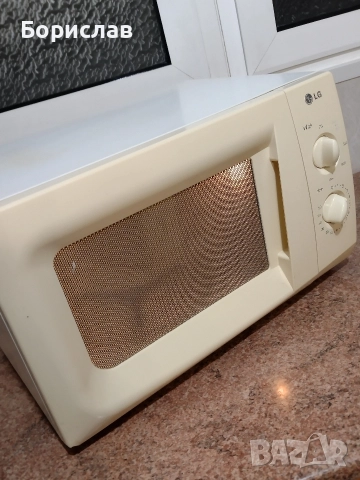 Микровълнова фурна LG, снимка 2 - Микровълнови - 52926174