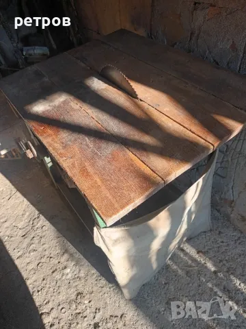 циркуляр, монофазен, 1.1кв 2800 об., снимка 2 - Дърводелски услуги - 49094918