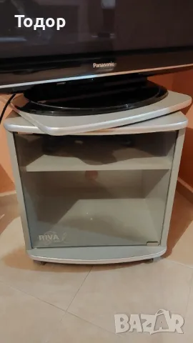 Масичка за телевизор въртяща