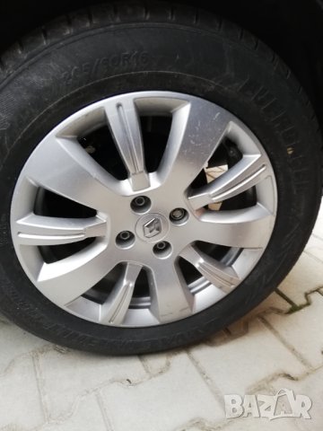 ПРОДАВАМ ДЖАНТИ ЗА РЕНО КАПТЮР , снимка 3 - Гуми и джанти - 44243172