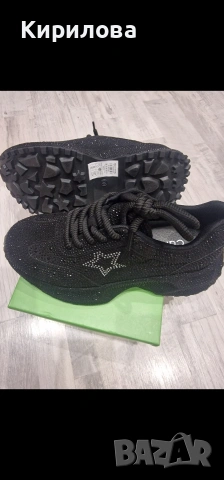 Дамски маратонки с камъни , снимка 3 - Маратонки - 53432023