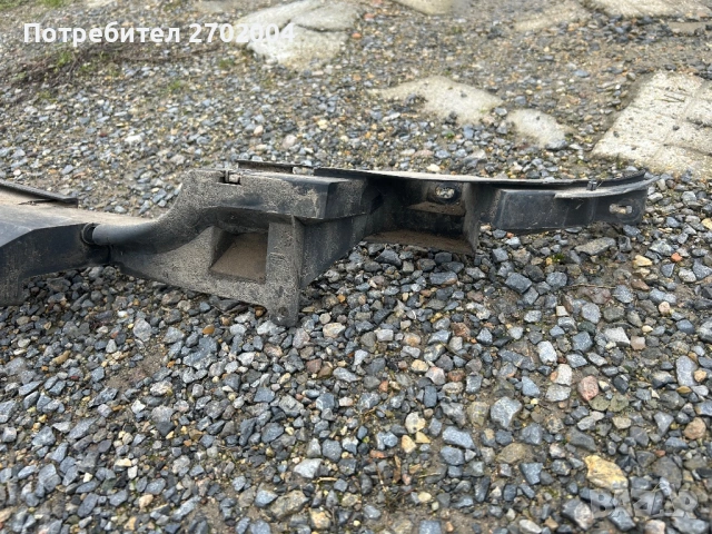 Държач на задна броня Пежо 307 хечбек, снимка 2 - Части - 53461563