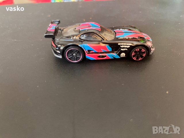 Hotwheels SRT Vaper GTS-R, снимка 3 - Колекции - 41771599