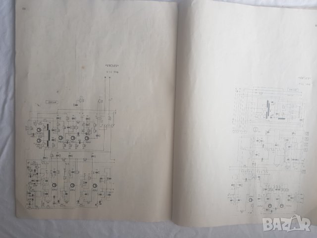 Книга със схеми за стари радиоапарати, снимка 6 - Антикварни и старинни предмети - 44434139