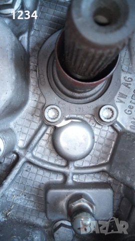 Скоростна кутия за golf 6 1,4tsi, снимка 3 - Части - 34103315