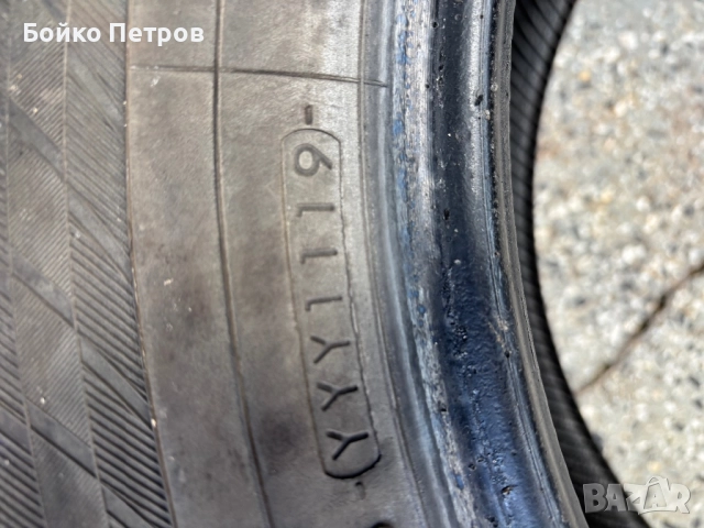 Зимни гуми 235/65/17, снимка 5 - Гуми и джанти - 52106863