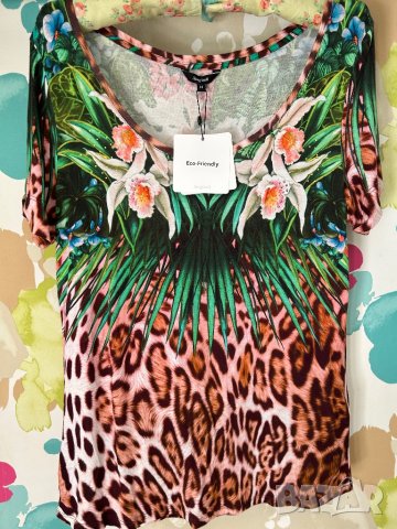 Desigual нпва тениска с етикет,М размер, снимка 11 - Тениски - 40572085