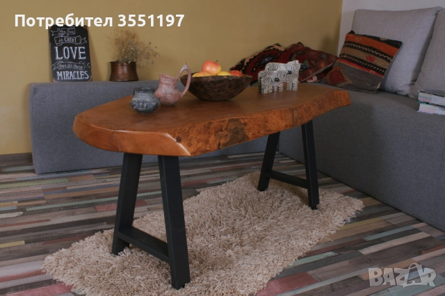 Холна маса от масивен плот с жив ръб