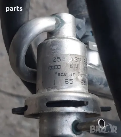 Горивна Рейка и Дюзи 1.8 - 2.0 Бензин Ауди А4 Б6 N:3777
- VW - 058133681, снимка 5 - Части - 48724086