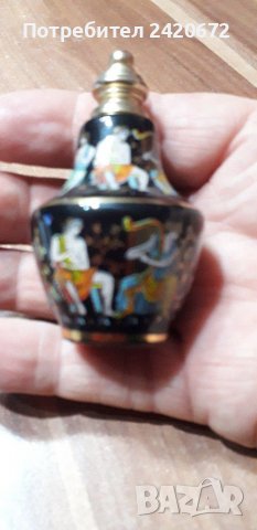 Старинно  шишенце  за парфюм, снимка 4 - Антикварни и старинни предмети - 38871463