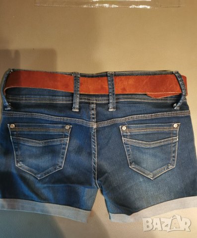 Марков дънков панталон , снимка 2 - Къси панталони и бермуди - 41756981
