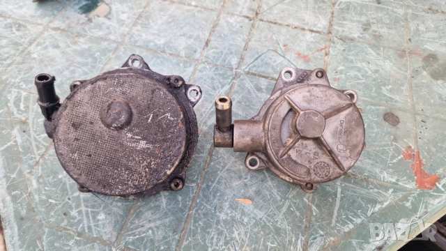 вакуум помпа Пасат 2.5TDI AUDI/VW PASAT PASSAT