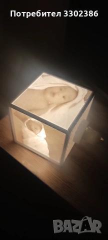 Нощна лампа със снимки по ваш избор