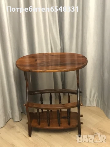 Маса от масивно дърво - махагон , снимка 2 - Антикварни и старинни предмети - 51291448