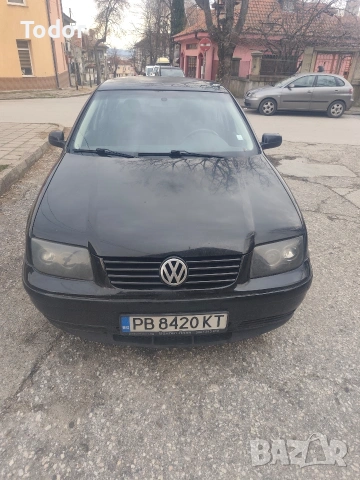 Продавам Фолксваген Бора 1.9 TDI 110кс, снимка 4 - Автомобили и джипове - 53104391